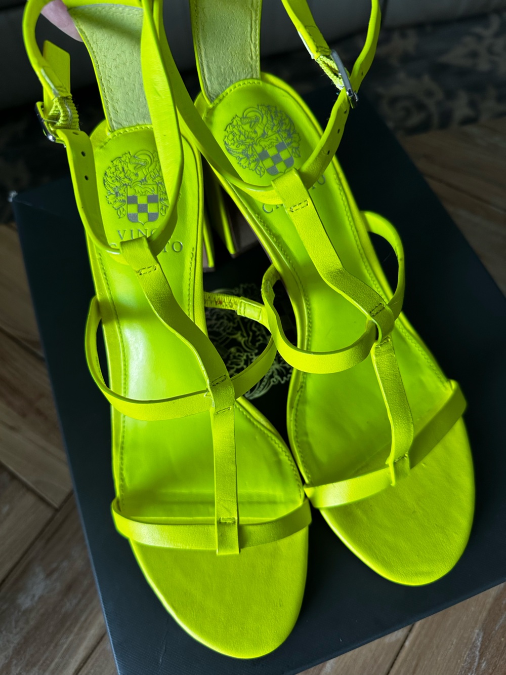 Vince Camuto Neon Yellow Leather Strappy Heels Sandals Balindah Size 8 1/2